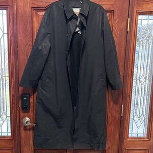 Barneys New York Mens size 42R (Large) Black Trench Coat